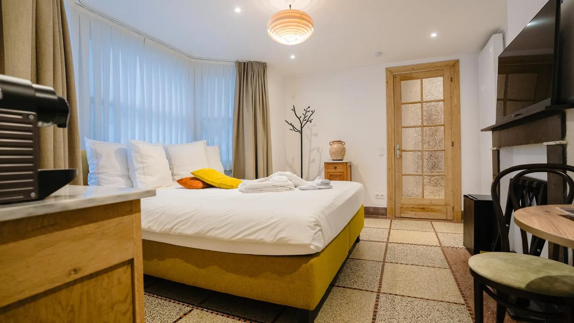 Circa 1929 Bed & Breakfast Ostend Belgium